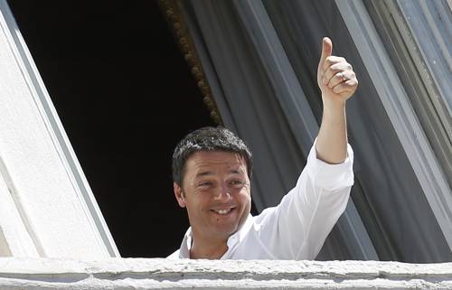 Renzi sprona il Pd: "Europee? Noi uniti contro gufi e sciacalli"