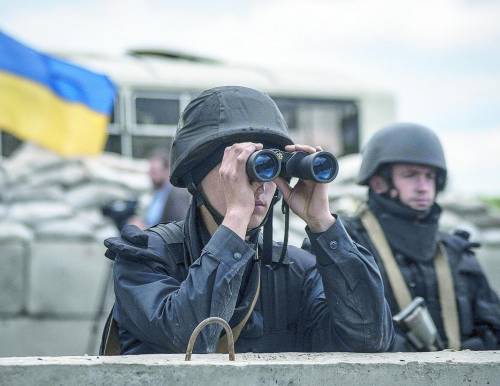 Filorussi e ucraini al fronte con l'ossessione delle spie