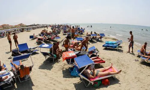 Se la pressione fiscale uccide turismo e hotel