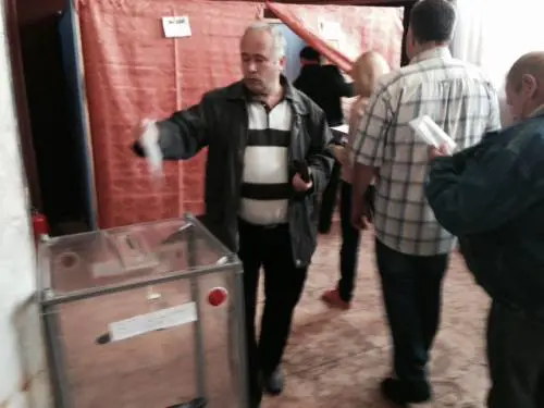 AUDIO Al voto per la Repubblica di Donetsk