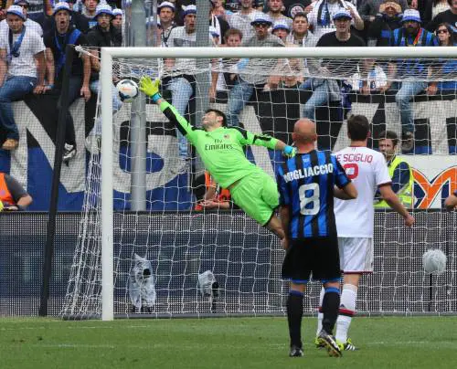 Milan e Seedorf in castigo Banana e Honda le grane