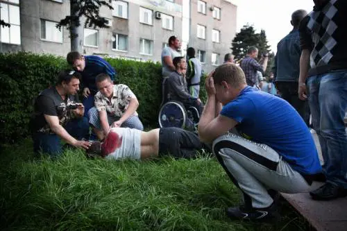 I filorussi scelgono la secessione e miliziani ucraini sparano ai seggi