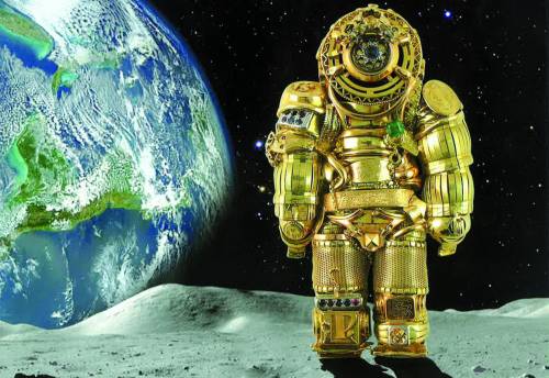Quell'astronauta d'oro in mostra... sulla Luna