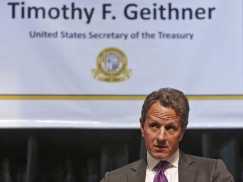 Usa, l'ex ministro del Tesoro: "Nel 2011 complotto contro il Cav"