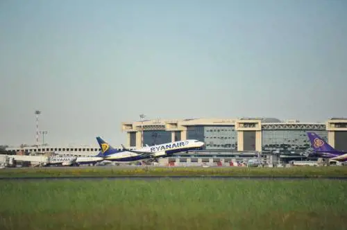 Malpensa, decollano i voli trasferiti da Orio al Serio