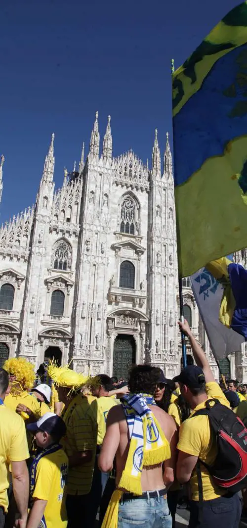 Tre giorni sotto canestro Milano malata di basket