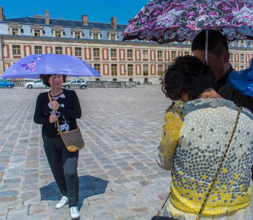 Turisti cinesi a Versailles