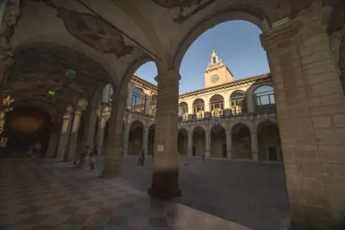 Emilia Romagna, le città d'arte conquistano gli stranieri