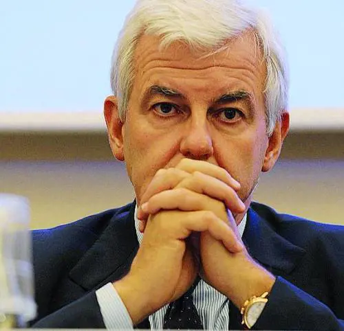 Il Pd blinda Profumo al Monte Paschi Inizia il dopo-Mansi