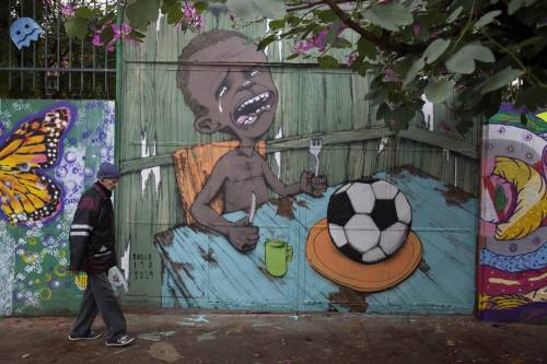 Mondiali 2014, la protesta tramite i graffiti