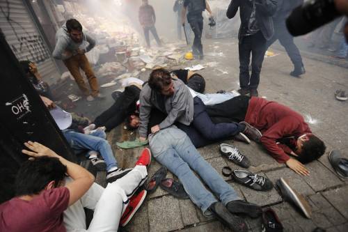 Turchia, tensioni un anno dopo Gezi Park. Arrestato reporter Cnn
