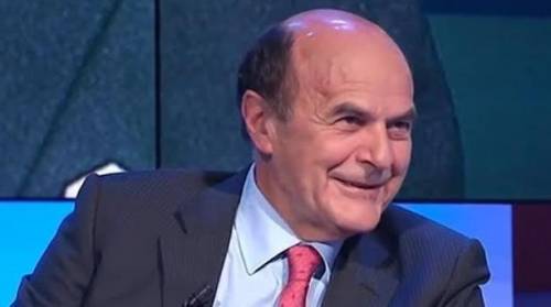 Renziani all'attacco di Bersani: "La sua segreteria costava un milione di euro all'anno"