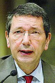 Acea, Marino incassa il ribaltone in cda Taglia i compensi, ma aumenta le cedole