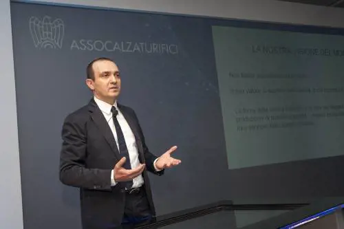 Assocalzaturifici: ora politiche per far tornare in Italia le aziende manifatturiere