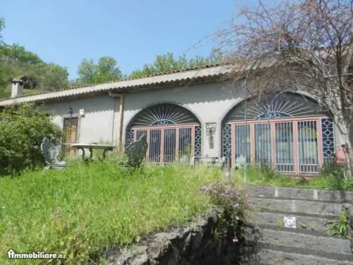 In vendita la villa di Dalla