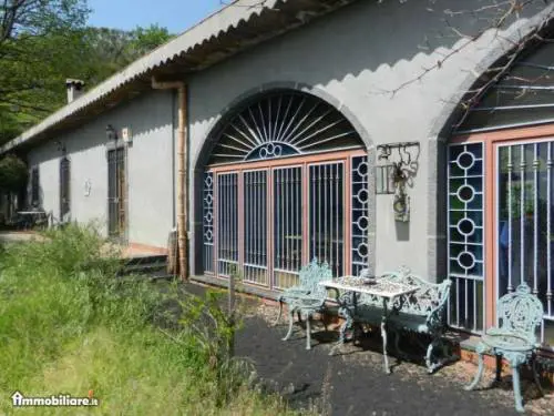 In vendita la villa di Lucio Dalla sull'Etna