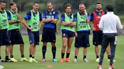 Per il Sindaco del ritiro italiano "Azzurri antipatici!"