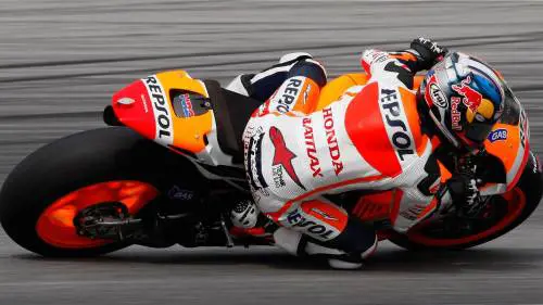 Niente pole per Marquez, tempo migliore per Pedrosa