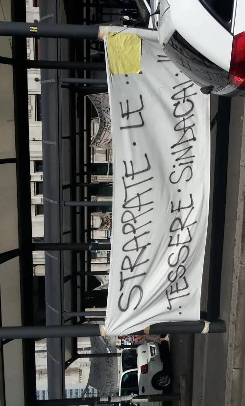 I tassisti in servizio per Uber? «Mai, prima si metta in regola»