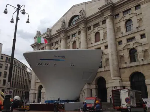 Una nave in Borsa
