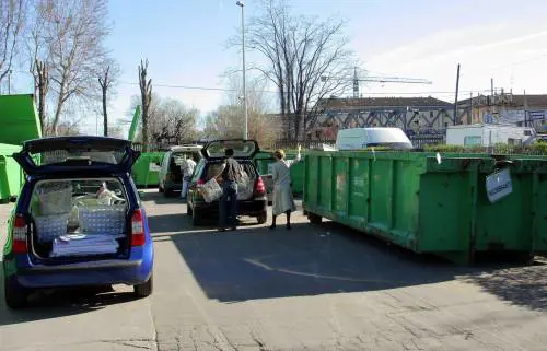 Seveso, spazzatura con il microchip. E la differenziata raddoppia subito