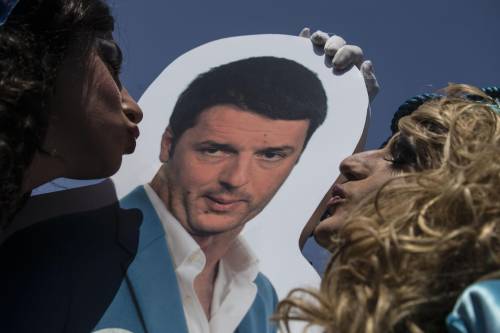 "Unioni gay come il matrimonio" Così Renzi spacca la maggioranza