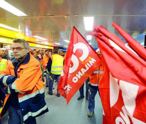 Sea, dall'azienda via ai licenziamenti