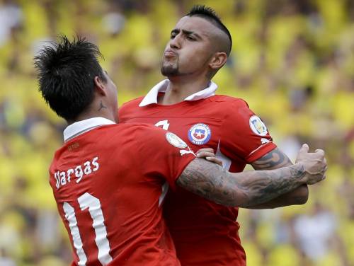 Vidal e Vargas protagonisti nel match contro la Spagna