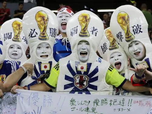 Tifo nipponico nella gara contro la Grecia