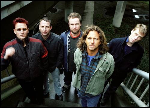 Riecco i Pearl Jam, la band di successo che dopo 30 anni rimane "esordiente"