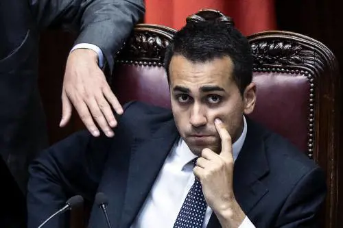 M5S, Currò guida la fronda anti Di Maio