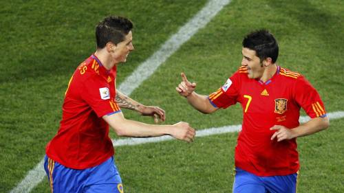 Torna la coppia Torres e Villa e la Spagna torna a segnare
