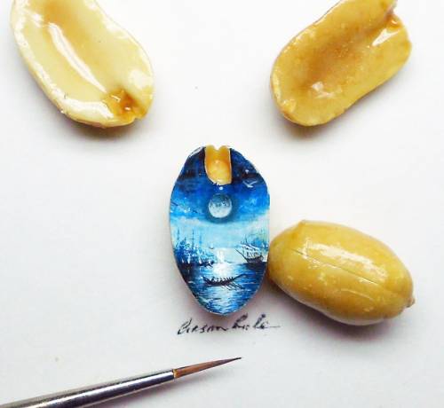 Hasan Kale, l’artista che dipinge sul cibo