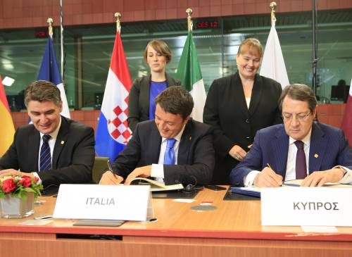 Ultima coltellata di Renzi a Letta: "Nessuno ha fatto il suo nome"