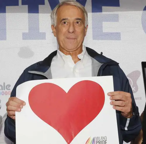 Il Comune sponsor, ai gay non basta