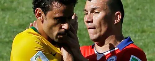 Le scintille tra Fred e Medel alla base della rissa negli spogliatoi