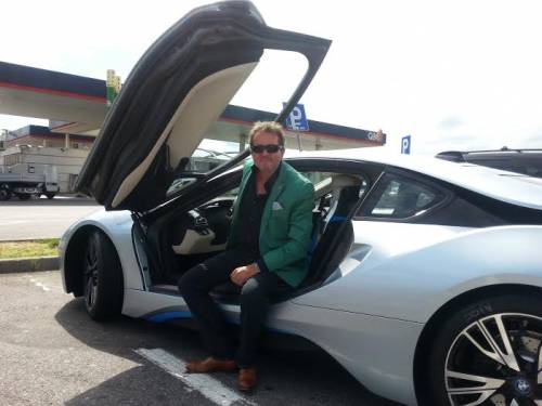 Gabriele Villa sulla Bmw i8