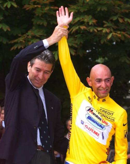 Gimondi premia Pantani al Tour de France del 1998