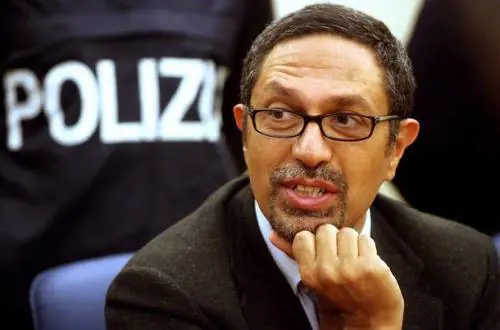 A processo il magistrato che passava le carte al "Fatto"