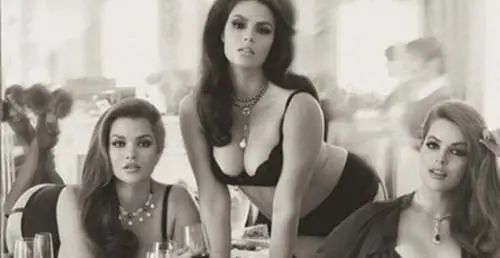 Moda a tutte curvy