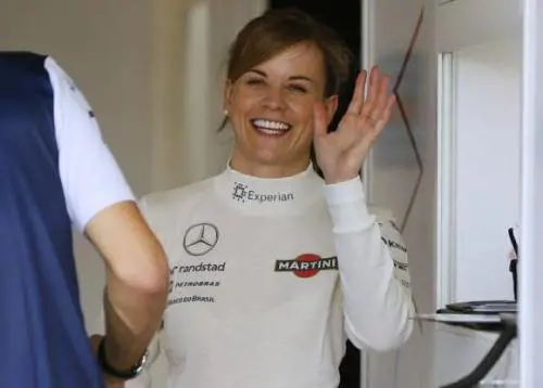 Dopo l'Italiana Amati torna una donna al volante di una F1