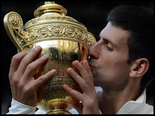 Federer infinito, ma Nole è il n° 1