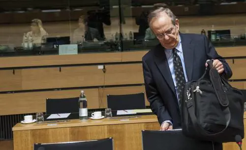 Lo Stato inizia a pagare i debiti: pronti 13 miliardi per le imprese