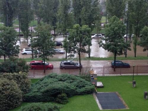 FOTO: Milano, Esonda Il Seveso: Allagati Diversi Quartieri - IlGiornale.it