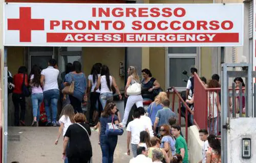 L'ospedale Loreto Mare, dove è morto Salvatore Giordano