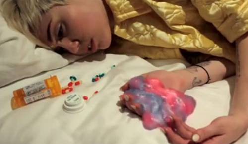 Overdose per Miley Cyrus 