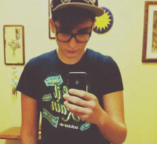 Morire a 14 anni perché Napoli è a pezzi