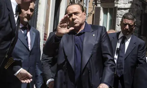 Berlusconi: mi fido di Renzi chi vota «no» è contro di me