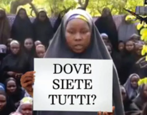 Fotomontaggio con una delle ragazze rapite dagli estremisti del gruppo Boko Haram