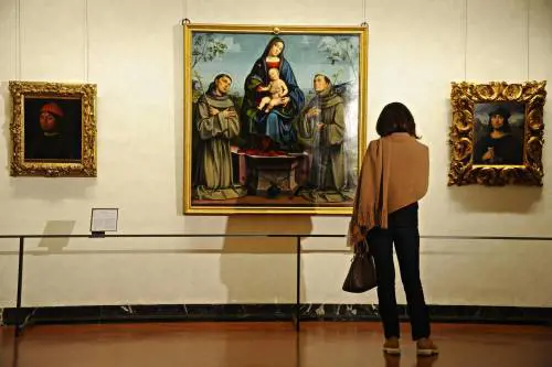 La bella scoperta della sinistra: i musei per vivere devono fare soldi
